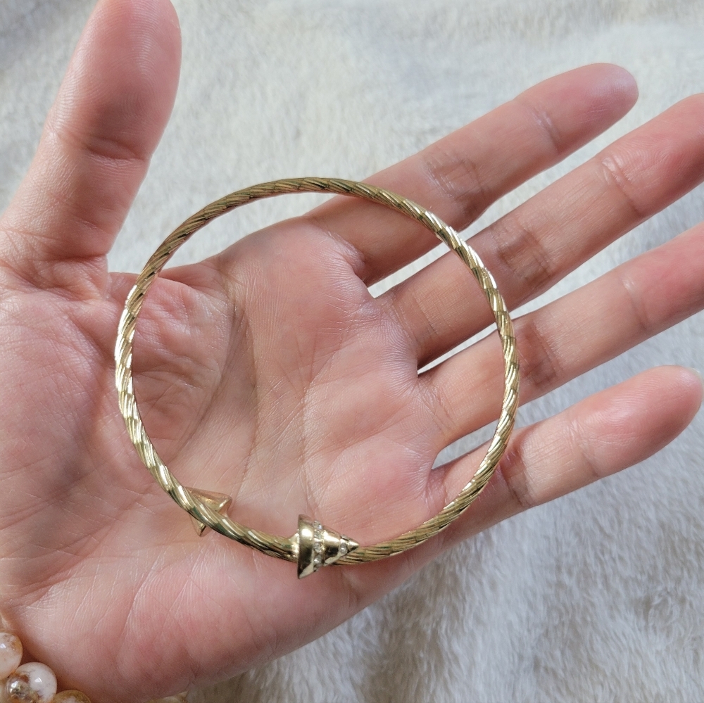 EUC Elegant Gold Tone Open Coil Spiked Bangle Bracelet - Picture 5 of 9